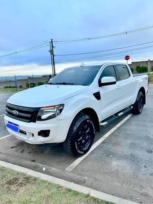FORD RANGER 2.2 XLS 4X4 CD 16V DIESEL 4P MANUAL FORD RANGER 2.2 XLS 4X4 CD 16V DIESEL 4P MANUAL